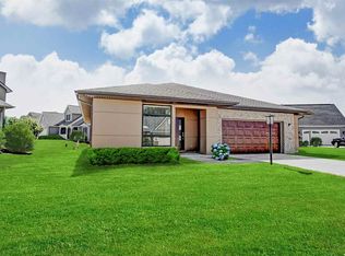 1521 Cypress Spring Dr, Fort Wayne, IN 46814