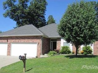 3045 S Suburban Ave, Springfield, MO 65807