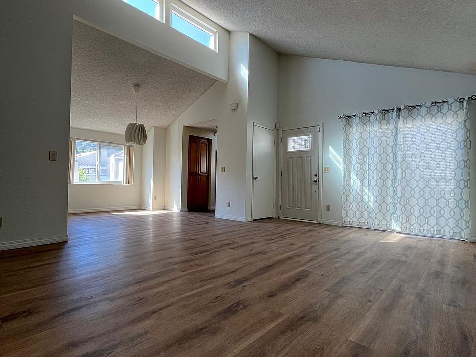 1st image of 6275 Caminito Araya