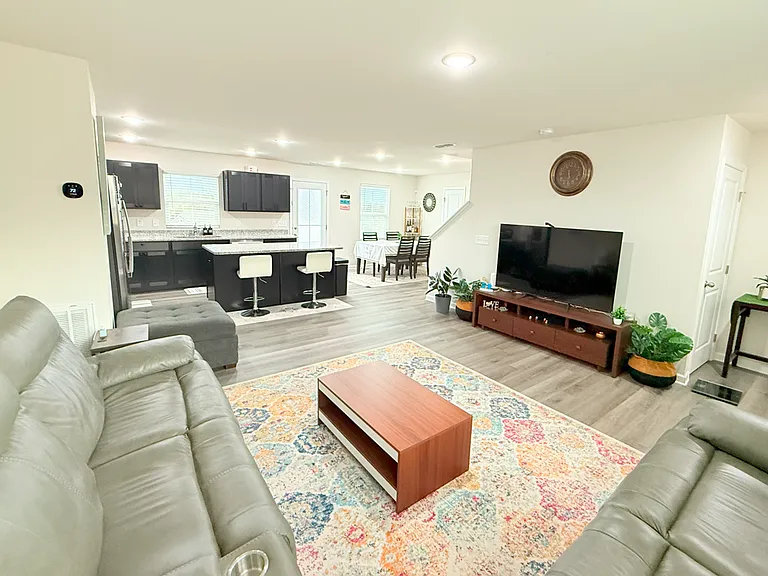 3309 Thorpe Rd — Photo 8