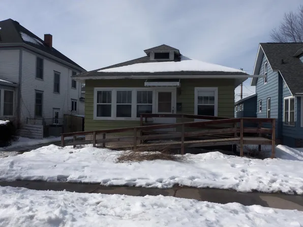 475 Olmstead St, Winona, MN 55987