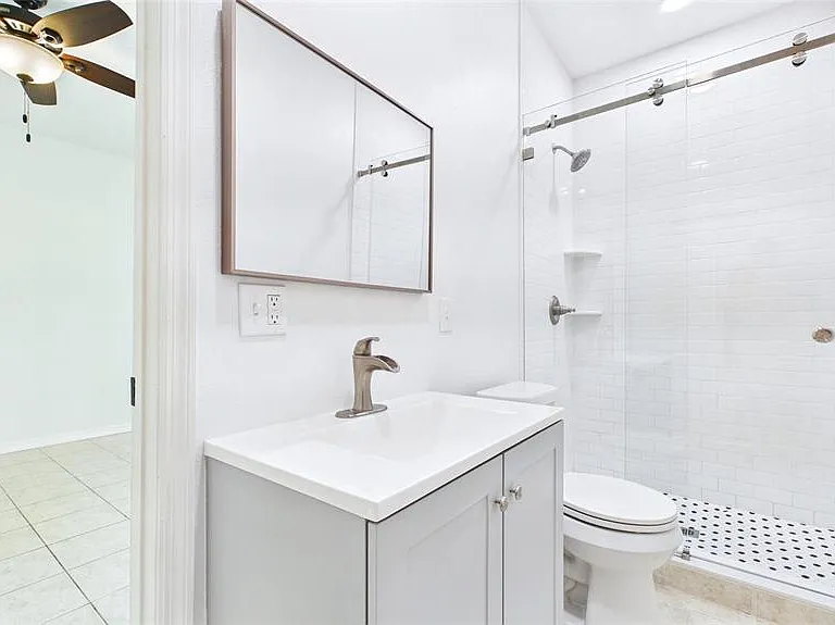 3175 Bayshore Oaks Dr — Photo 10