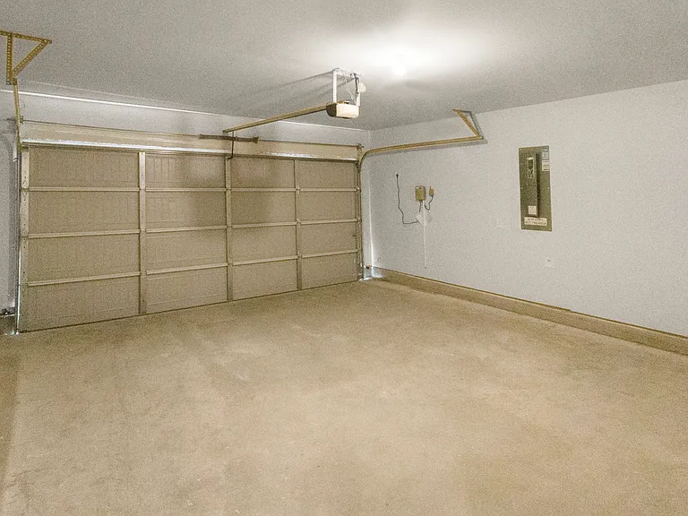 3421 Tomahawk Dr — Photo 38