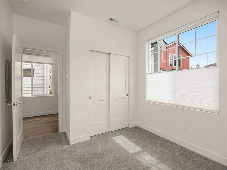 3721 SW Ashwood St — Photo 17