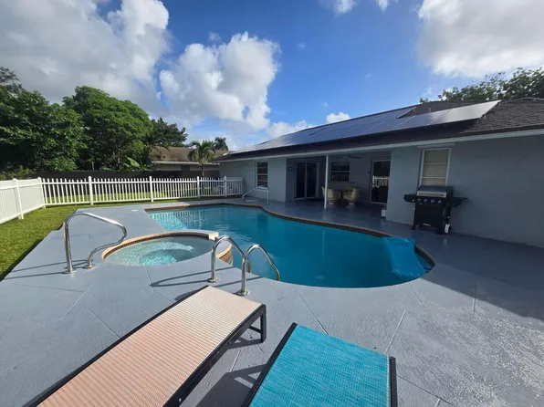 242 Las Palmas Street, Royal Palm Beach, FL 33411