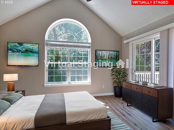 2nd image of 1688 NE Coburn Dr