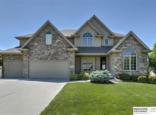 812 S 181st Ave, Omaha, NE 68130