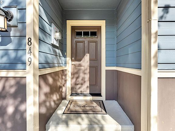 5th image of 849 NE 109th Ct