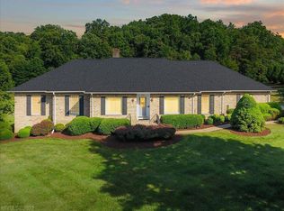 452 Winterham Dr, Abingdon, VA 24211