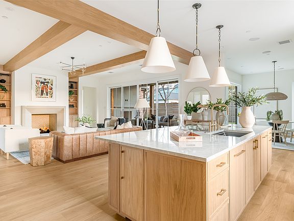 3rd image of 6016 Del Roy Dr