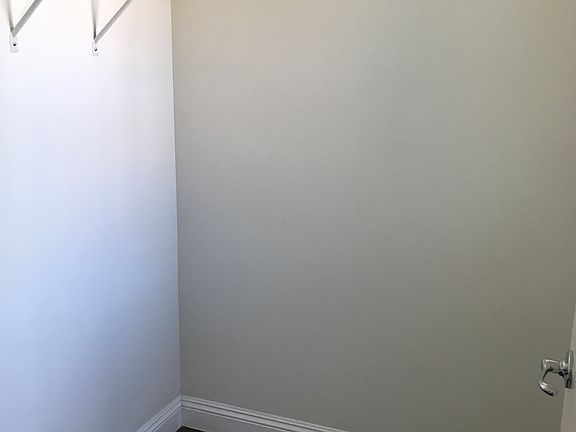 5th image of 16003 NE Noble St