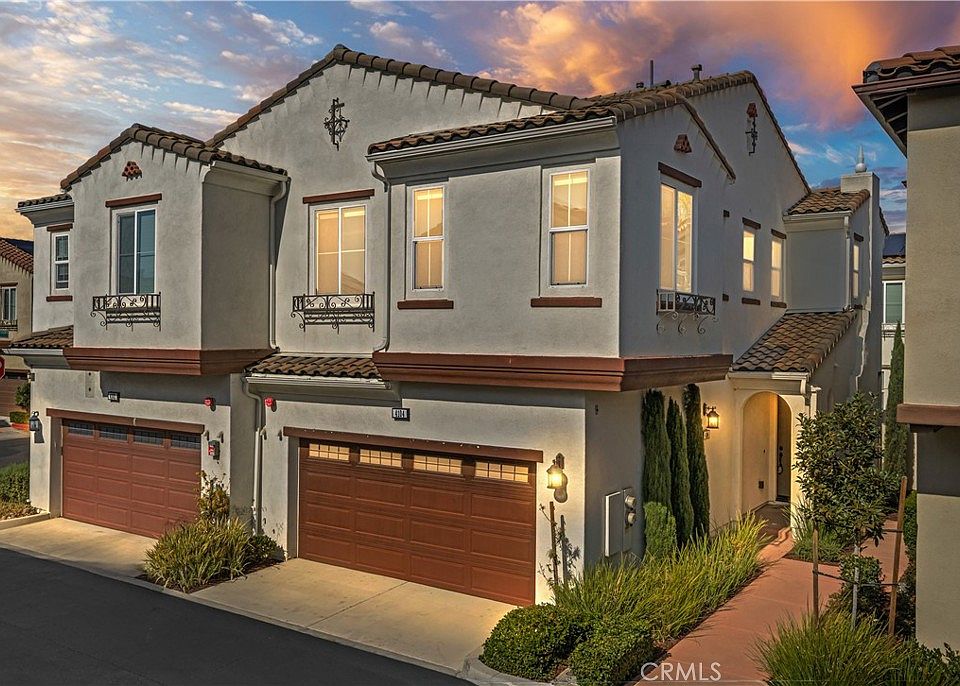 1st image of 4104 Vela Way