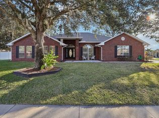601 Autumn Fern Ln, Deland, FL 32720