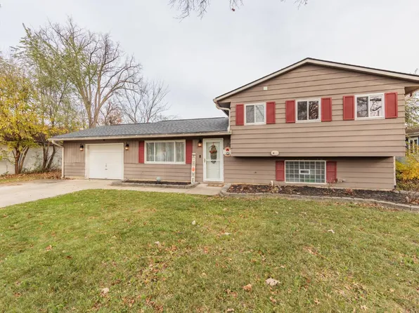 715 Alameda Ave, Sheffield Lake, OH 44054
