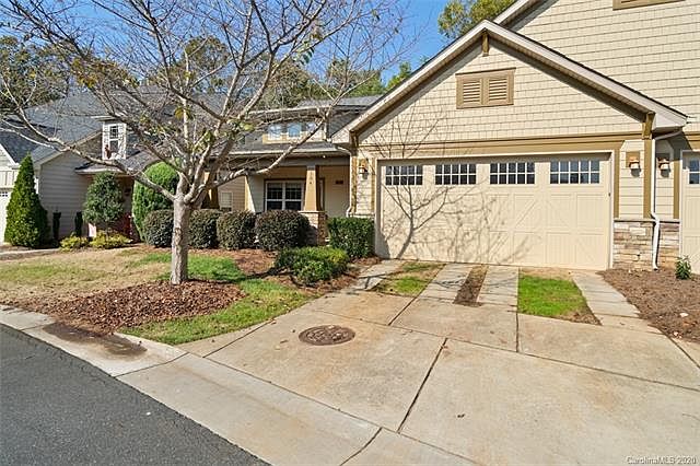 1st image of 104 Coral Ln