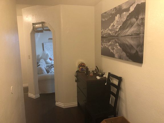 5th image of 612 Kennebeck Ave N