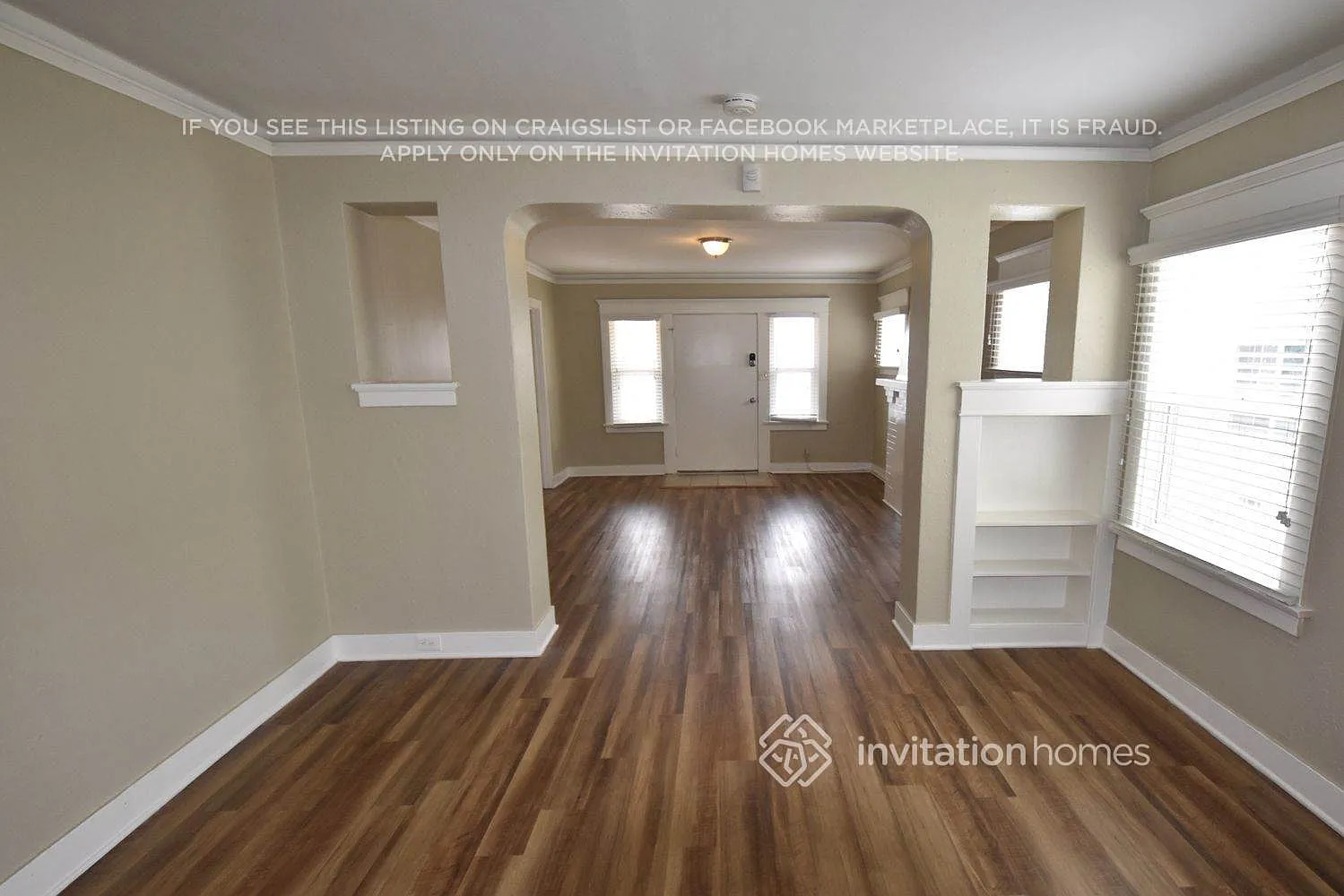1873 W 38th Pl Los Angeles, CA 90062 — Photo 3