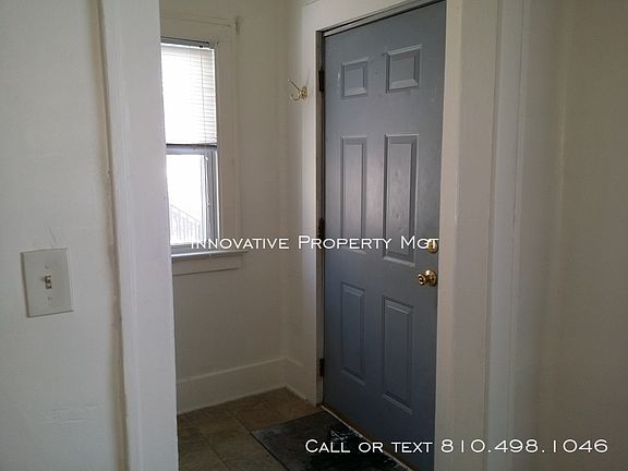 2nd image of 2040 E Bergin Ave