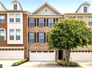 8007 Turtle Creek Cir, Gainesville, VA 20155