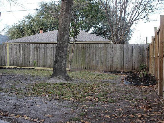 5th image of 4406 Conward Dr