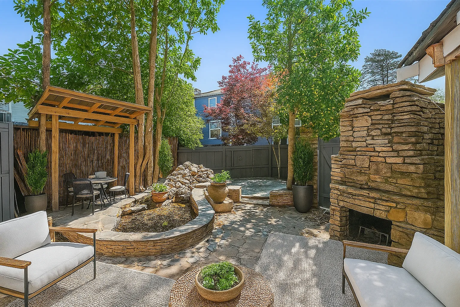 2 bed, 1.5 bath, 1352 sqft, $3,000 — Photo 3