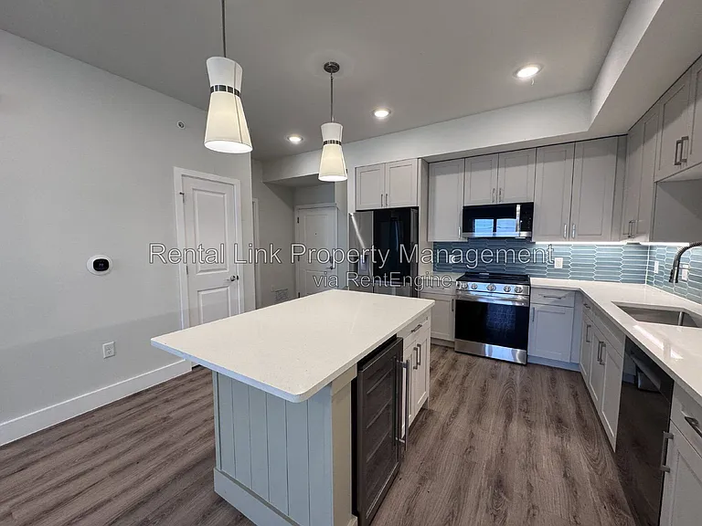 414 Cape Coral Pkwy E #401 — Photo 7