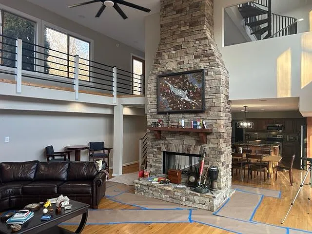 Cedarcreek Ln — Photo 20