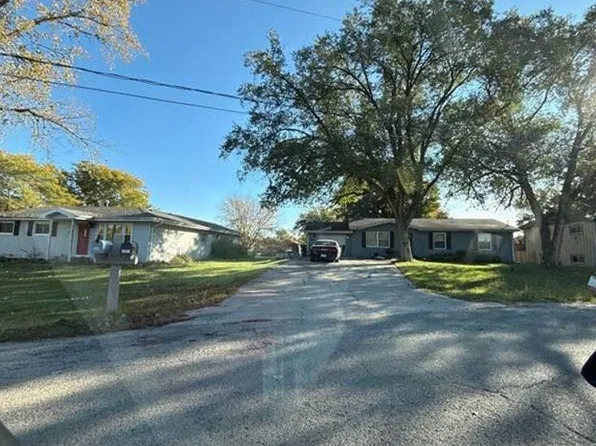 25615 S Parkside Dr, Channahon, IL 60410