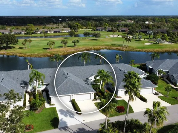 4949 Chase Oaks Dr, Sarasota, FL 34241