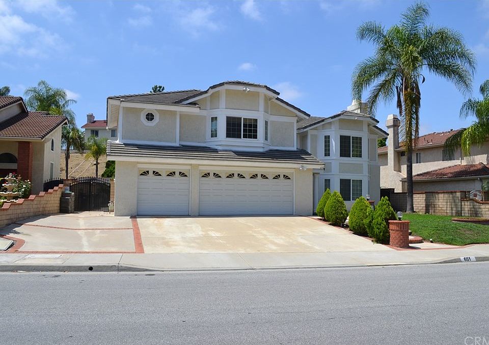 1st image of 651 Pantera Dr