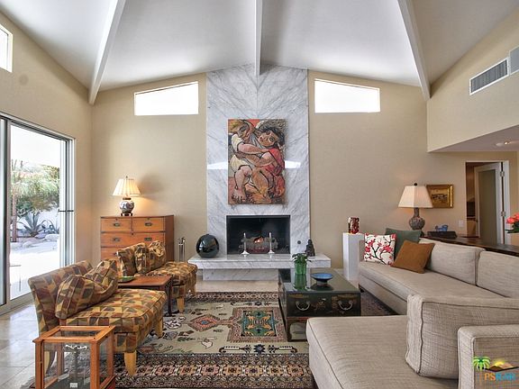 2nd image of 1549 E Lobo Way