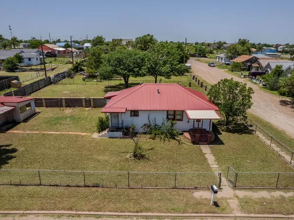 111 Hill St, Borger, TX 79007