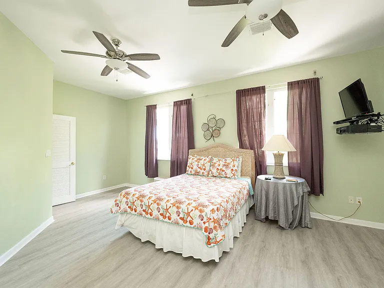 21640 Overseas Hwy — Photo 45