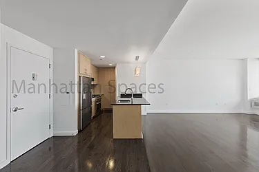 Sold by Manhattan Spaces