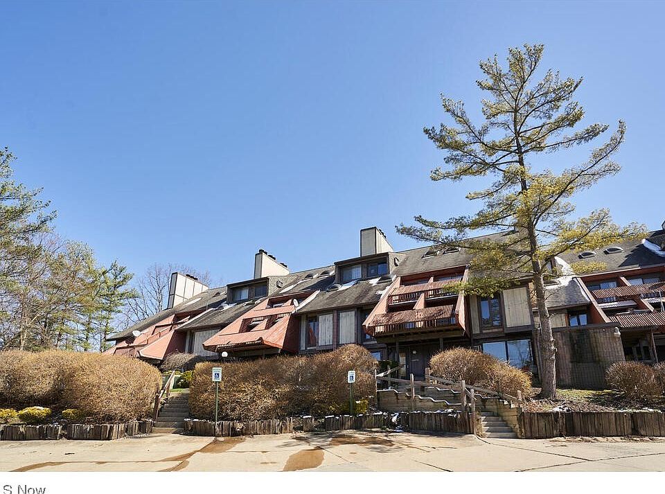 1st image of 1603 Treetop Trl APT C
