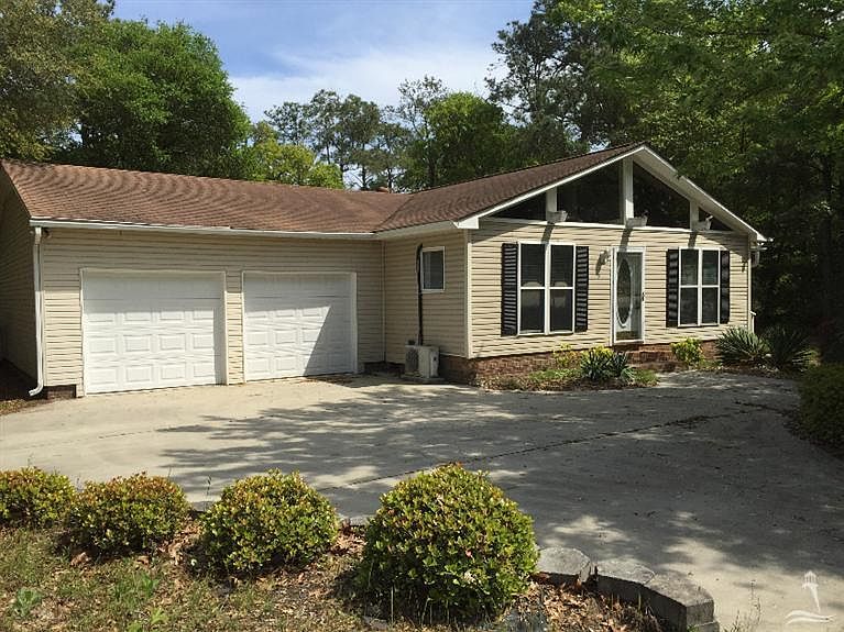1st image of 108 NE Middleton Avenue