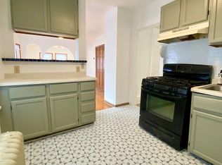 835 Margaret St, Saint Paul, MN 55106
