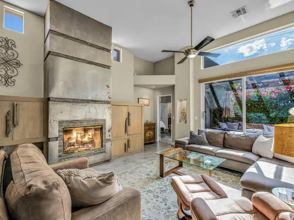 54175 Avenida Madero, La Quinta, CA 92253