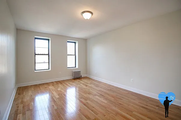 Rented by Next Door Realty NYC | media 9