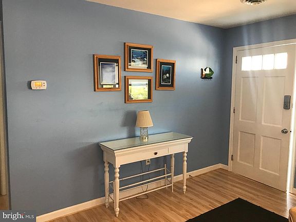 5th image of 144 Layton Dr