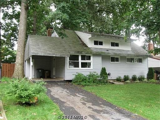 2nd image of 509 Fletcher Pl