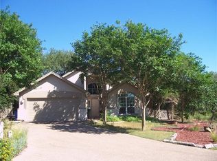 10 Woodridge Cir, Wimberley, TX 78676
