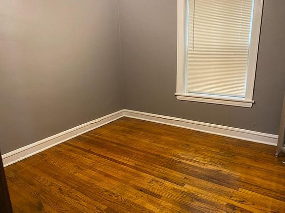 4th image of 3156 N Linder Ave #2