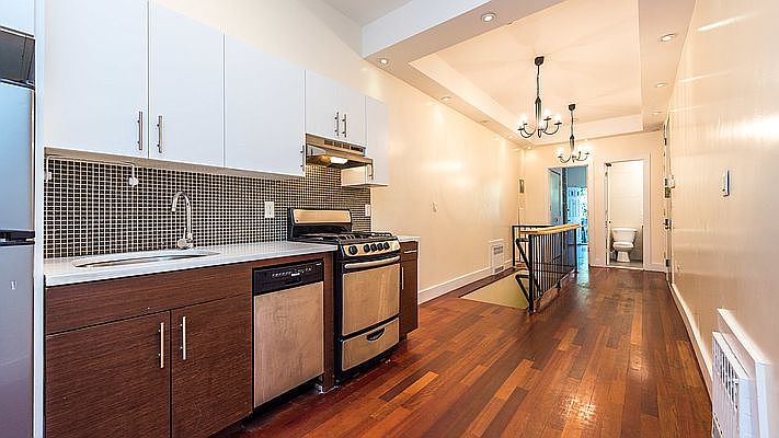 1st image of 59 Wilson Ave APT 1R