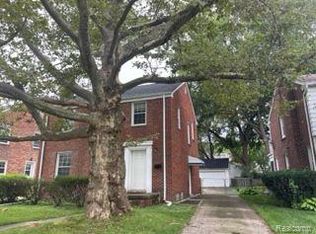 456 Allard Ave, Grosse Pointe Farms, MI 48236
