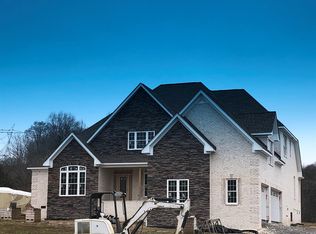 1249 Sandy Valley Rd, Hendersonville, TN 37075