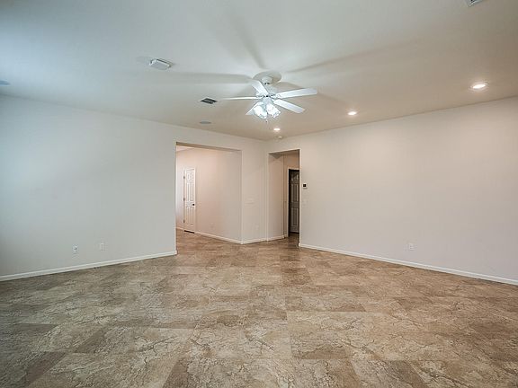 3rd image of 16446 W Calle Lejos Ln