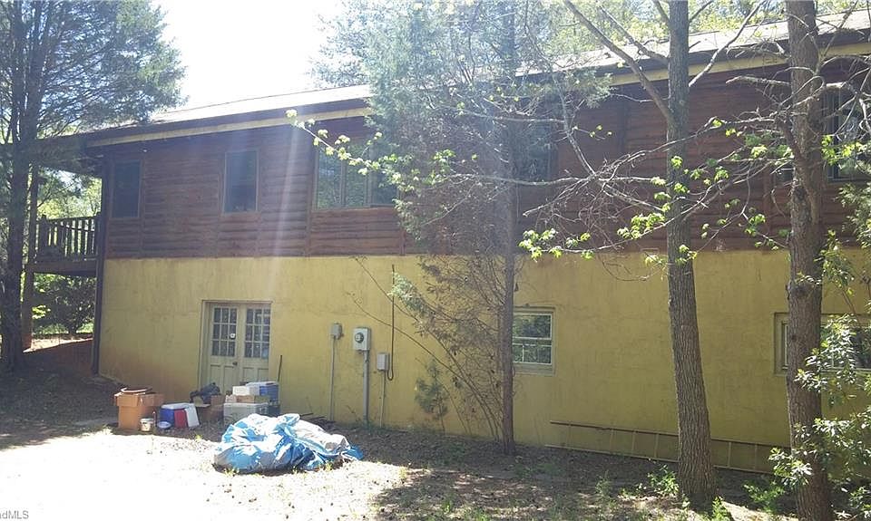 2nd image of 3415 Birch Springs Ct