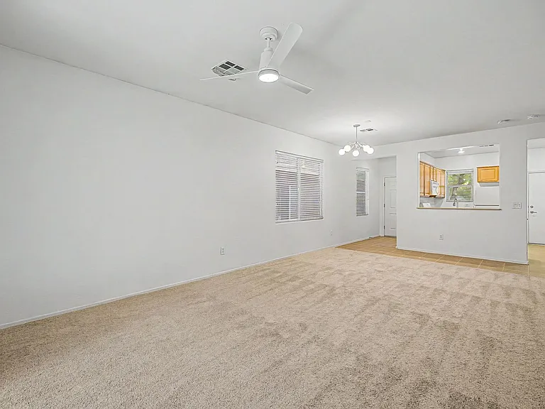 2539 Evening Twilight Ave — Photo 6