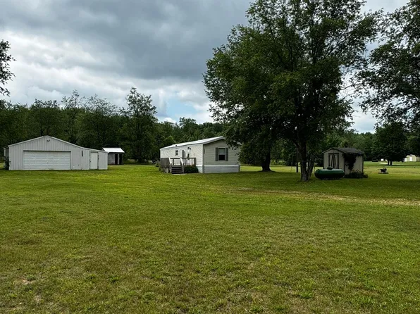 1226 E Eddy School Rd, Mancelona, MI 49659